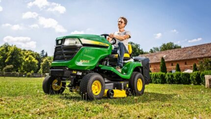 John Deere X350 Rasentraktor